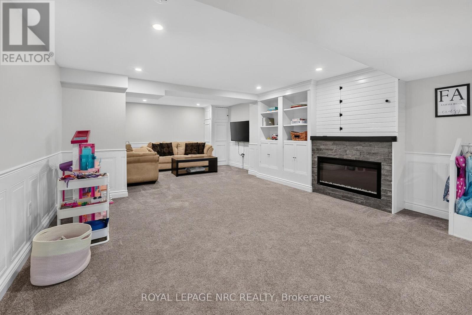 3063 NINTH STREET - 24