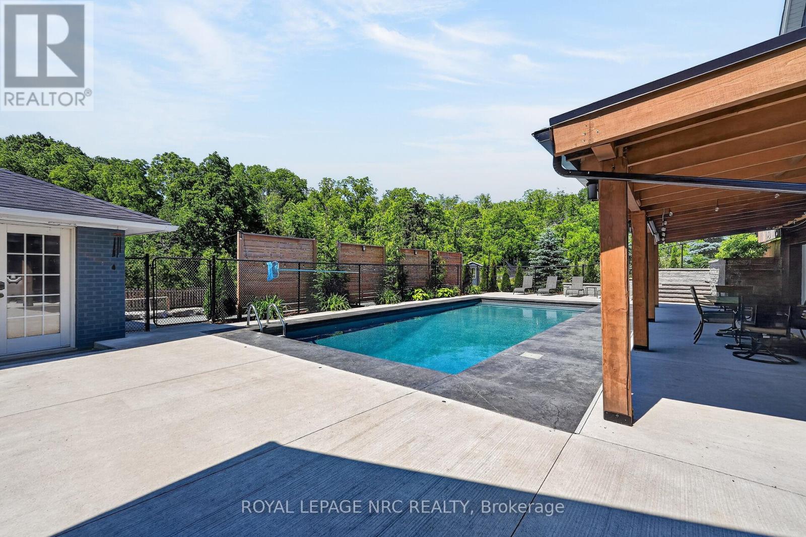 3063 NINTH STREET - 33