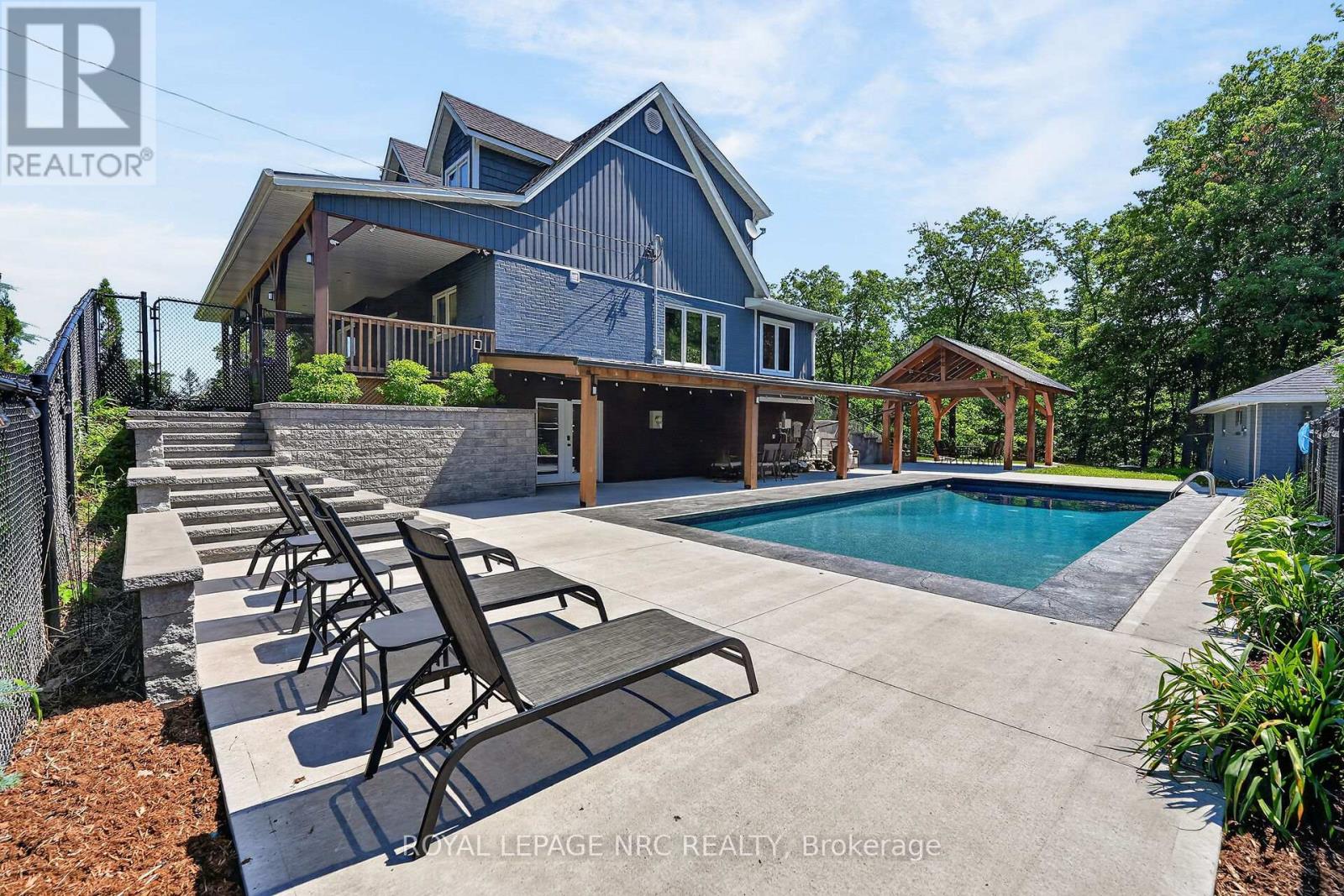 3063 NINTH STREET - 31