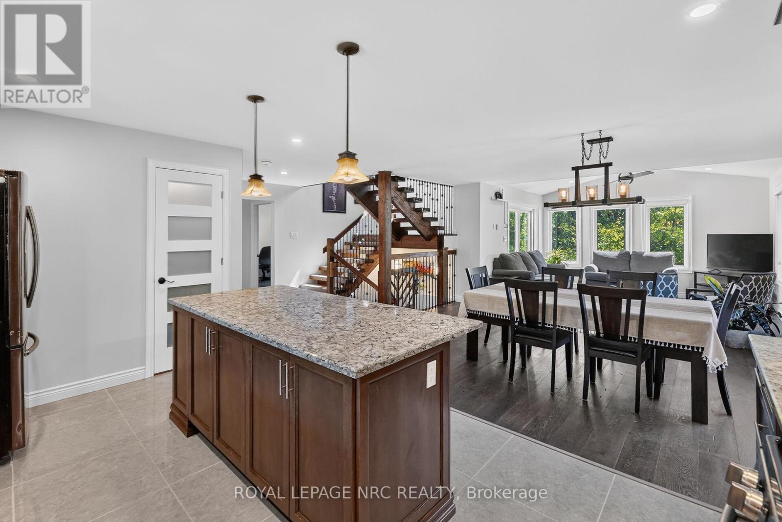 3063 NINTH STREET - 6
