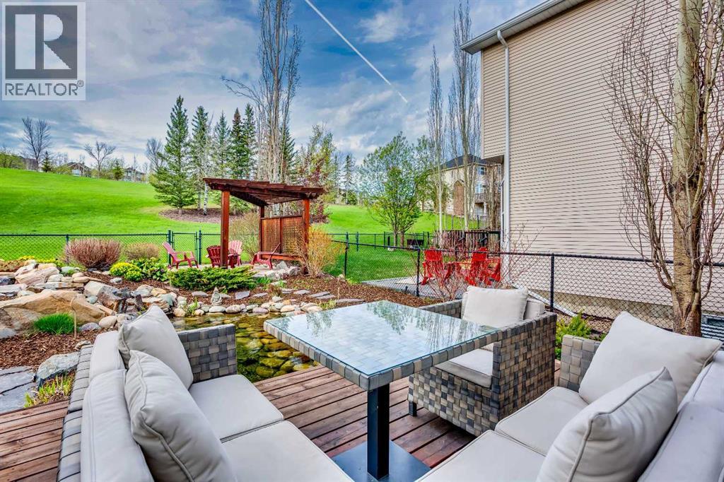 30 Discovery Ridge Gardens SW — photo 40