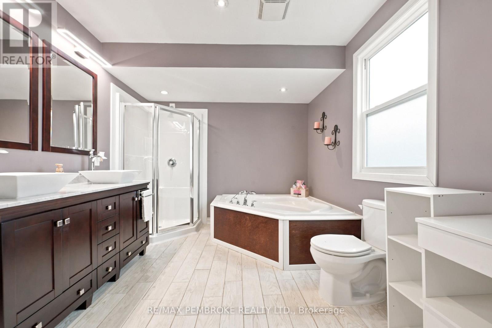 739 FRONT STREET - 24