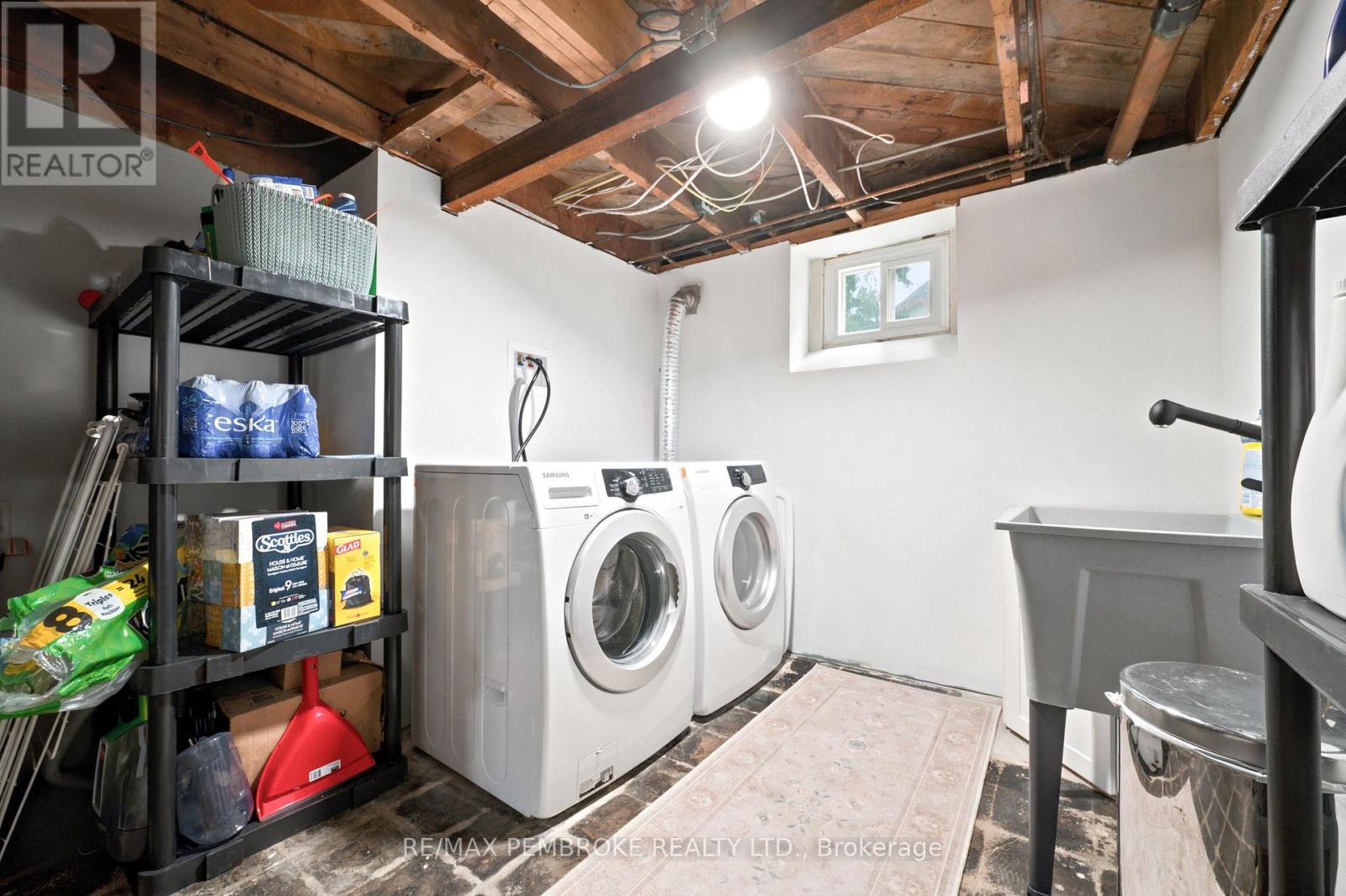 739 FRONT STREET - 28