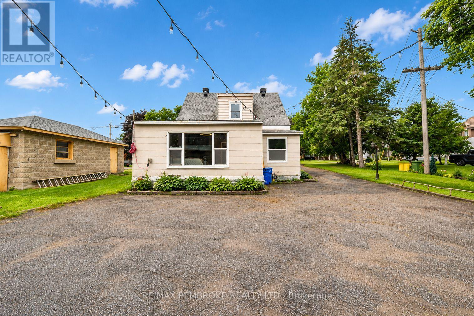 739 FRONT STREET - 3