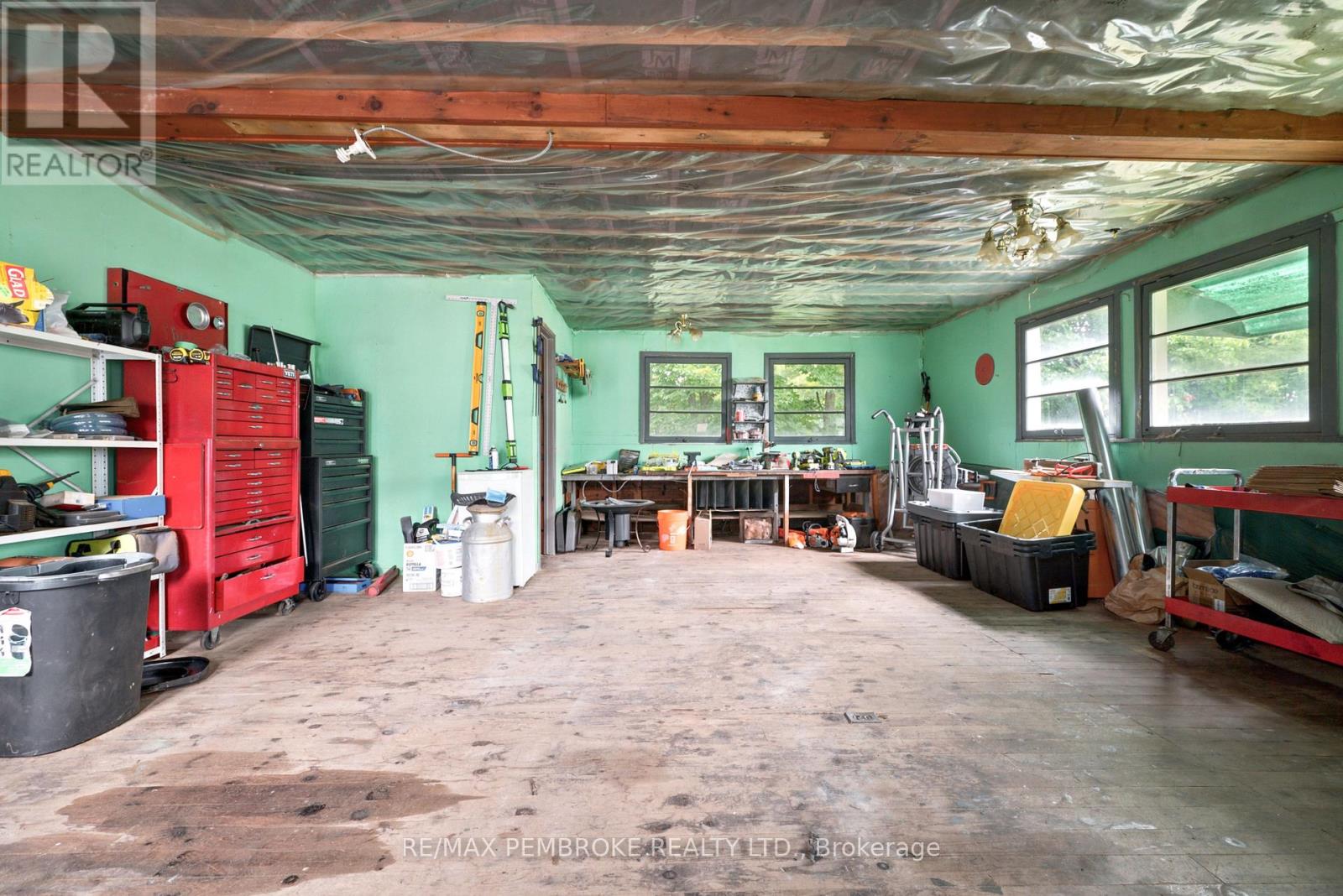 739 FRONT STREET - 32