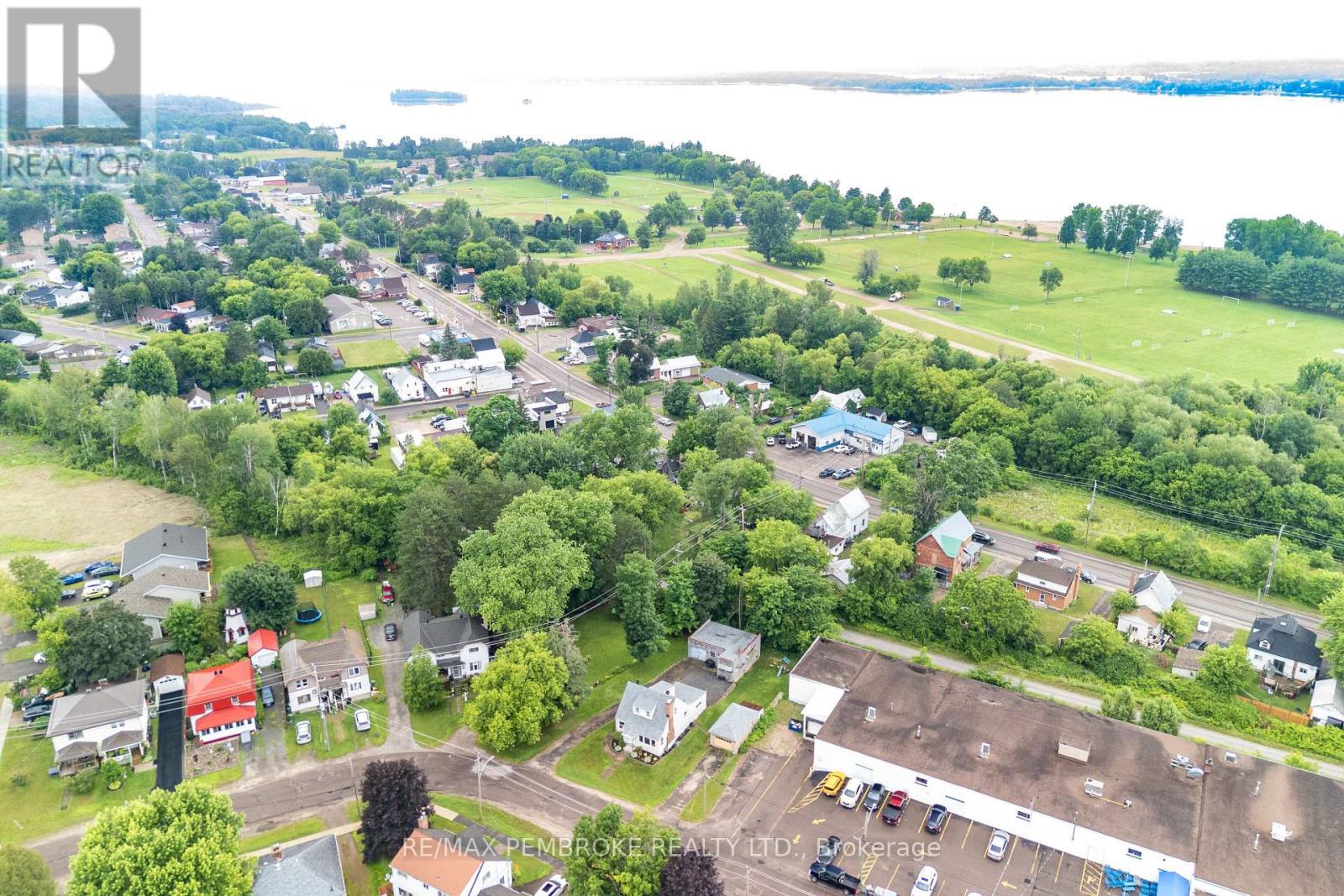 739 FRONT STREET - 36