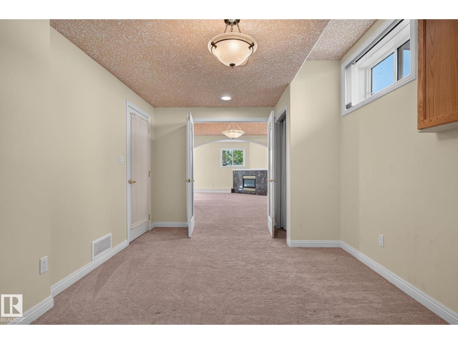 8839 158 AV NW - 65