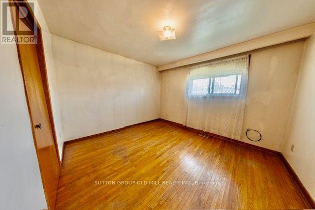 8 RICHGROVE DRIVE - Image 6