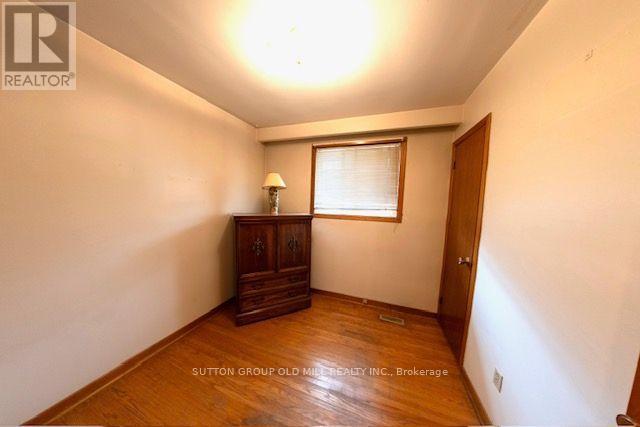 8 RICHGROVE DRIVE - Image 8