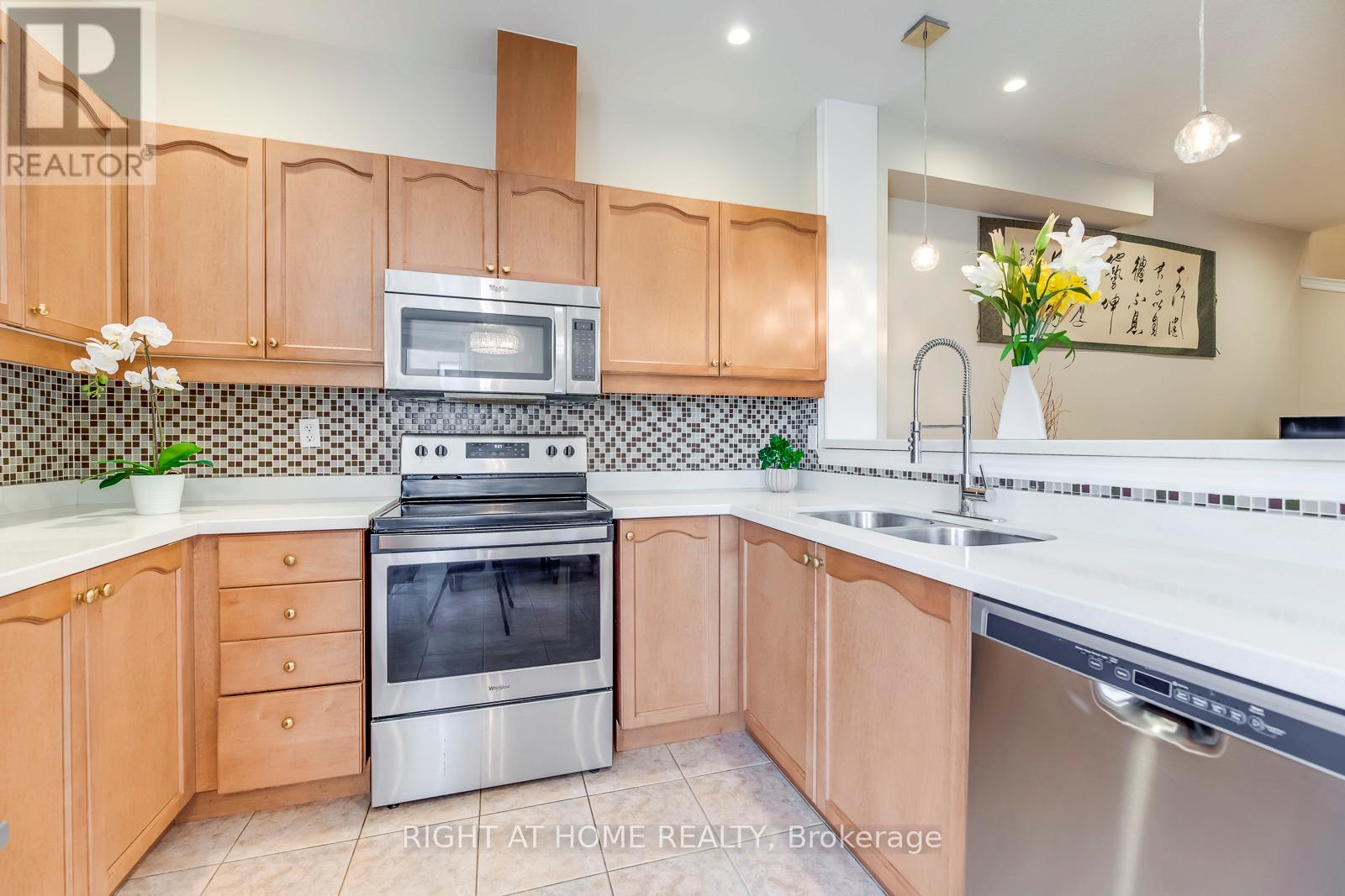 3402 FOUNTAIN PARK AVENUE - 17