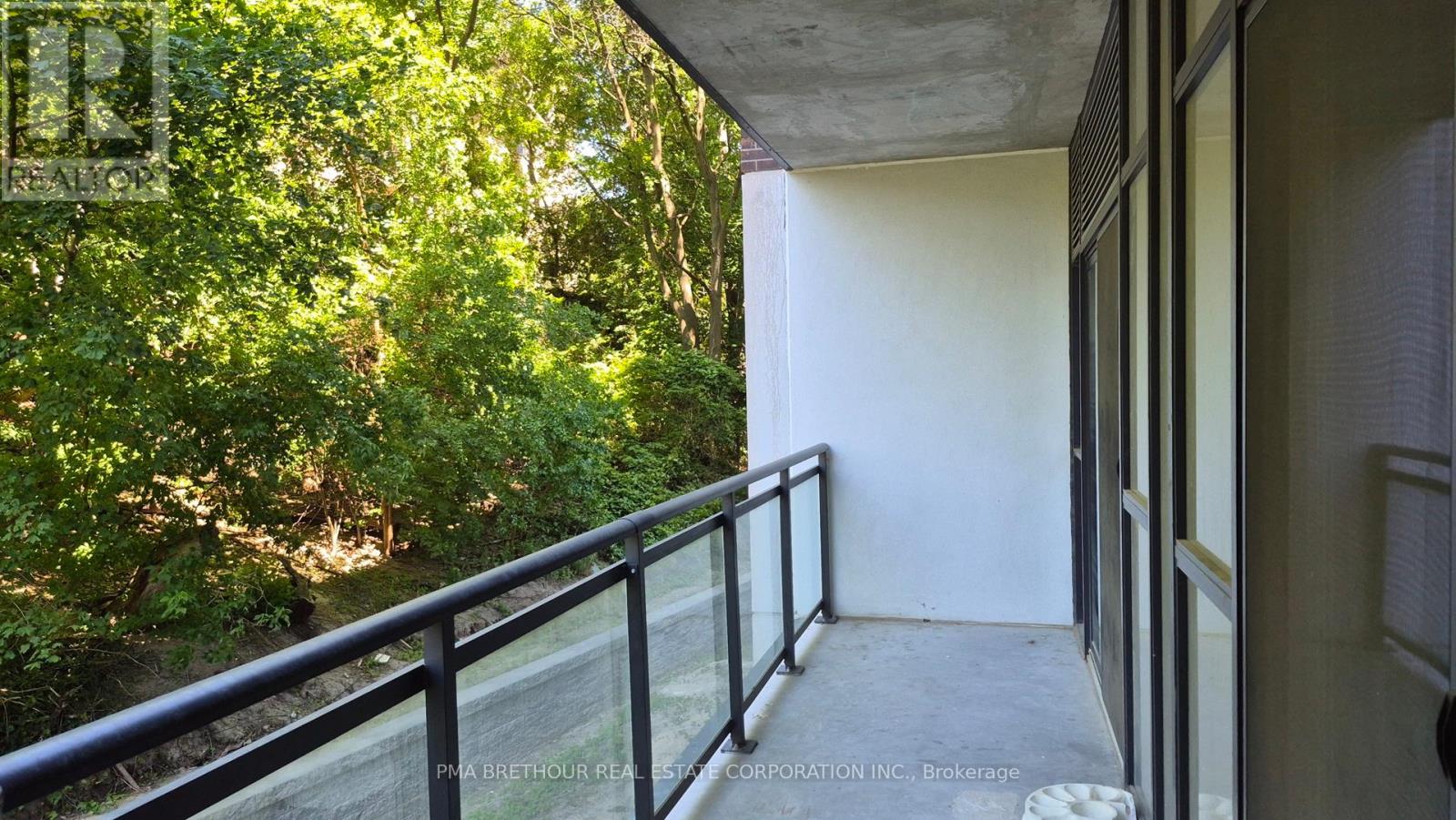 #208 25 NEIGHBOURHOOD LANE - 20