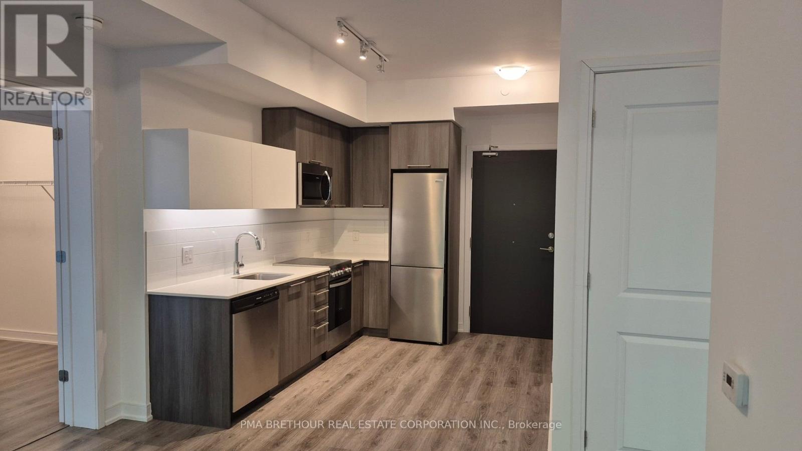 #208 25 NEIGHBOURHOOD LANE - 6