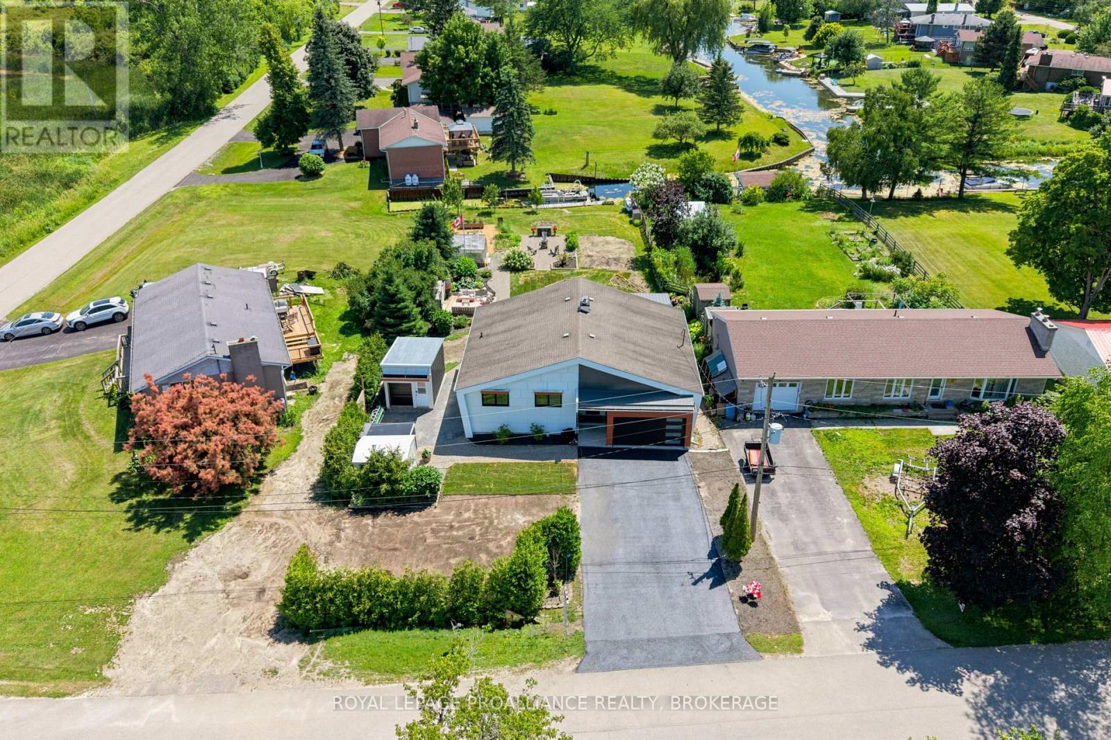 25 WILLOWBANK ROAD E - 47
