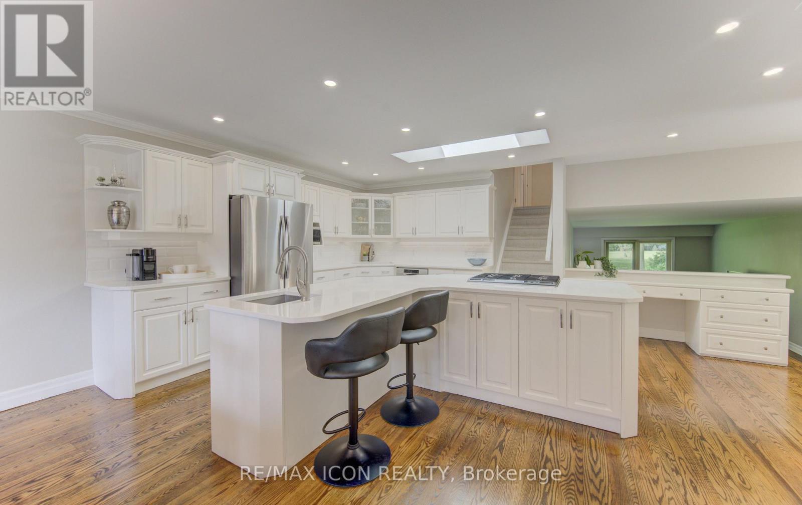 93 BRIARGATE DRIVE - 13
