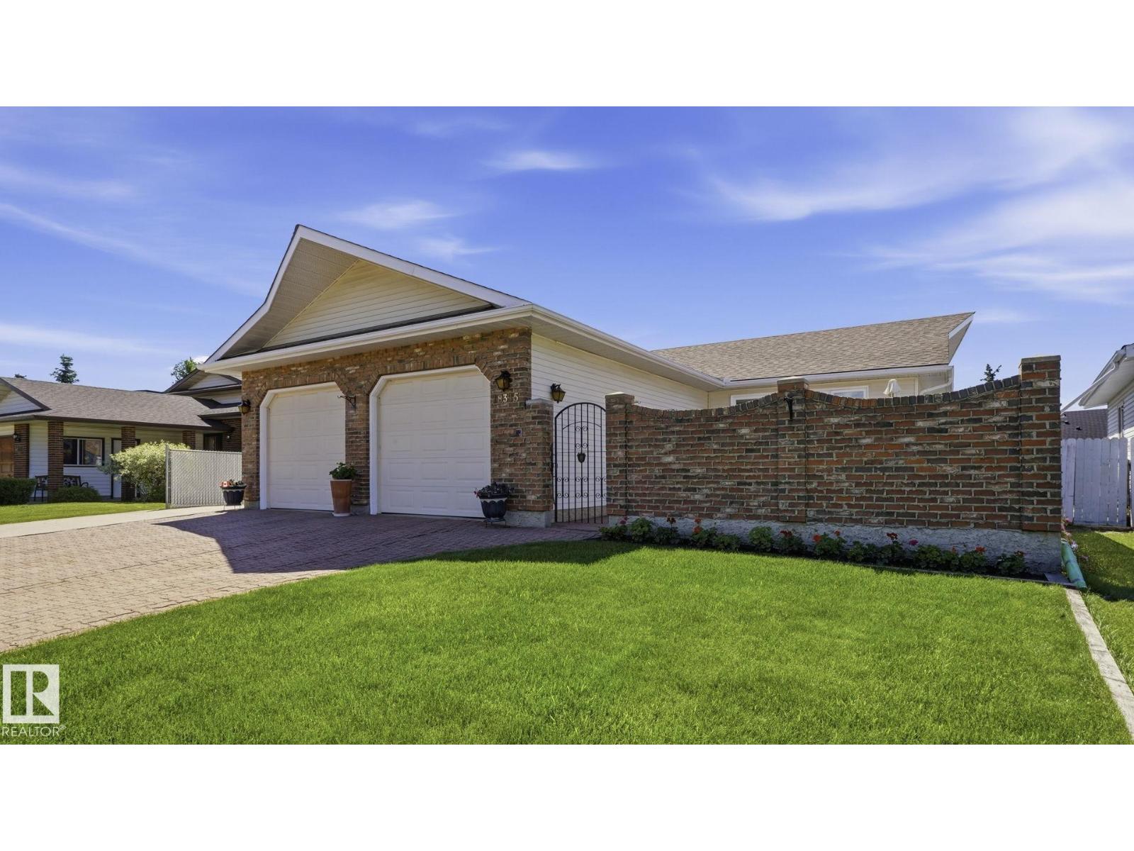 18315 86 AV NW - 1