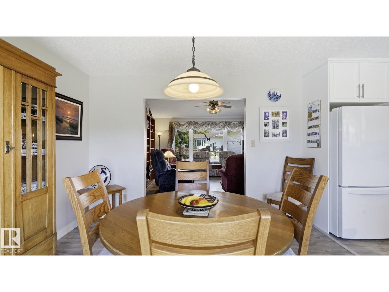 18315 86 AV NW - 16