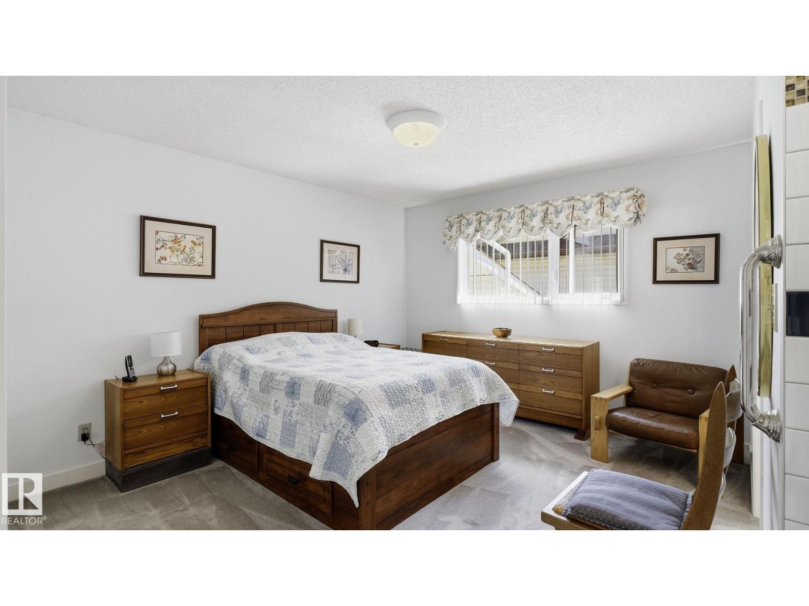 18315 86 AV NW - 17