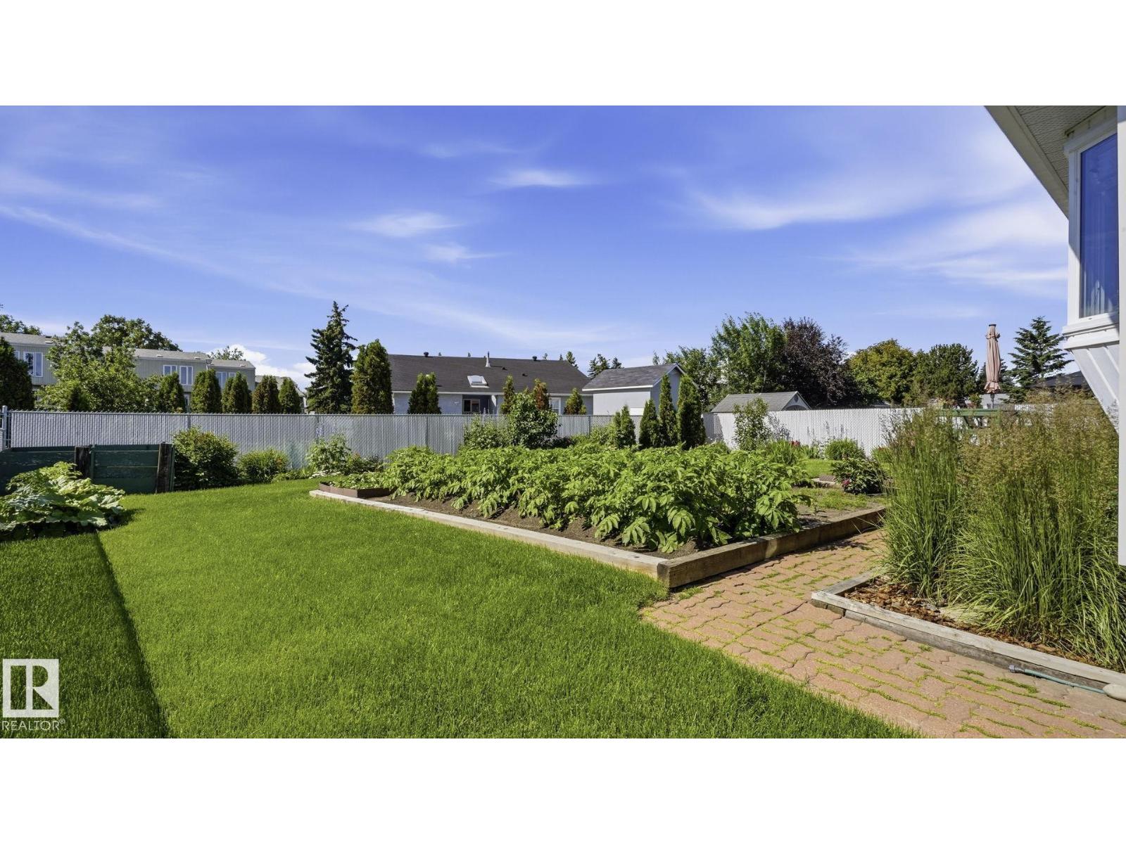 18315 86 AV NW - 40