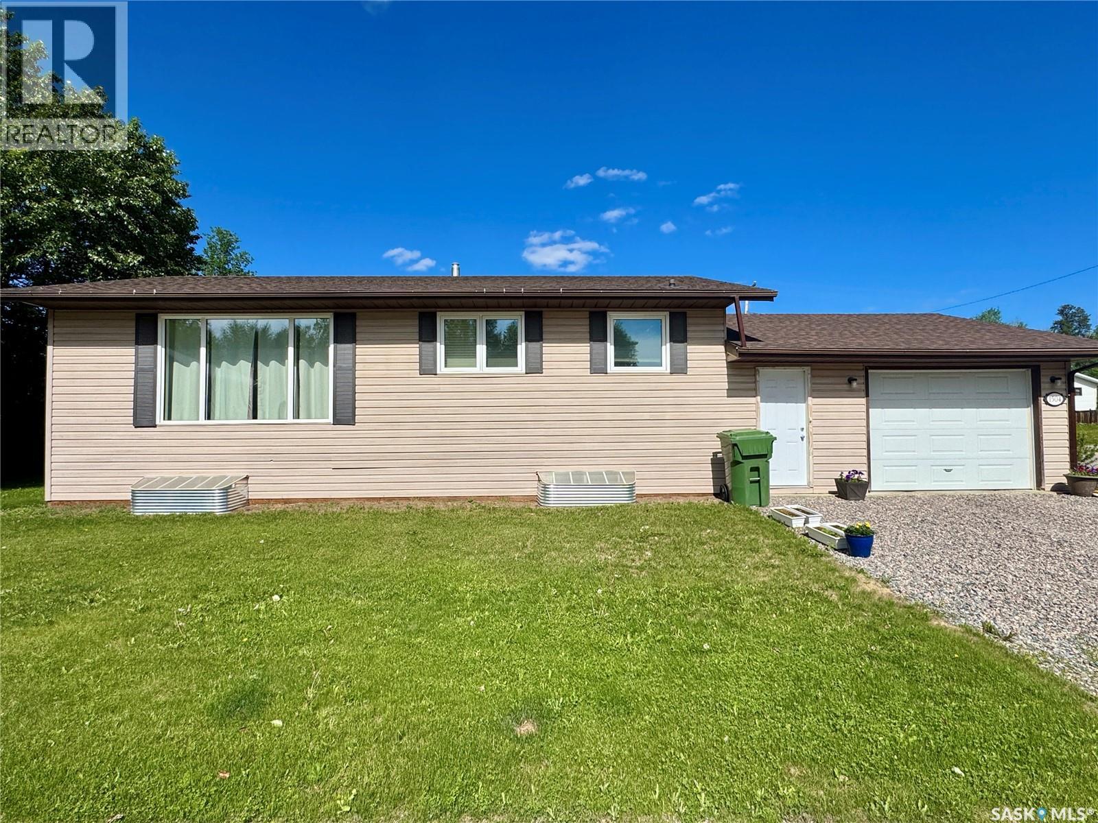 1504 Studer STREET - 1