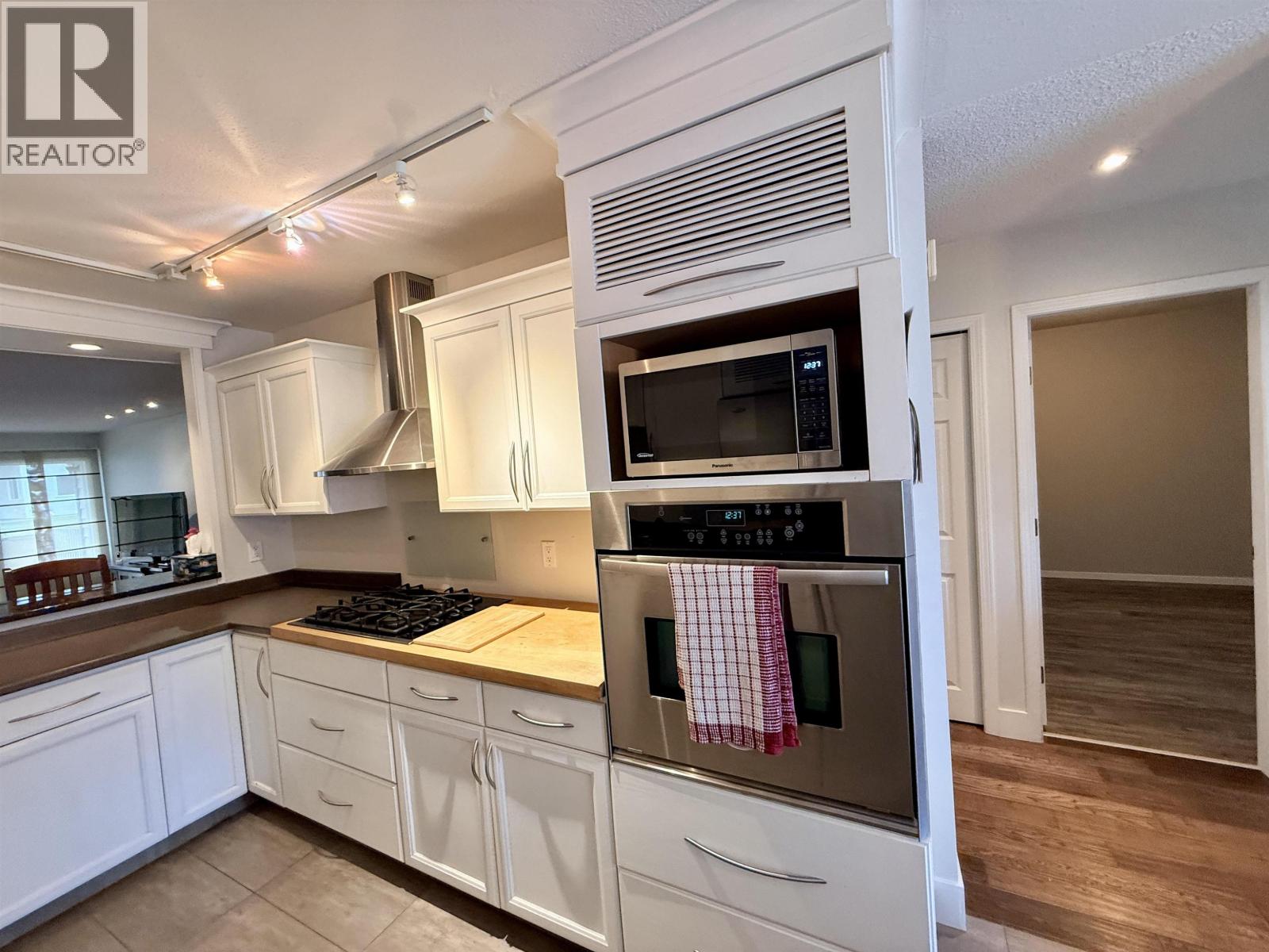 #110 801 PRESTON ROAD - 4