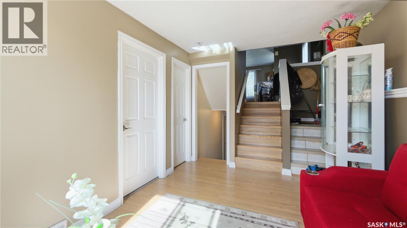 516 Hamilton STREET - 17