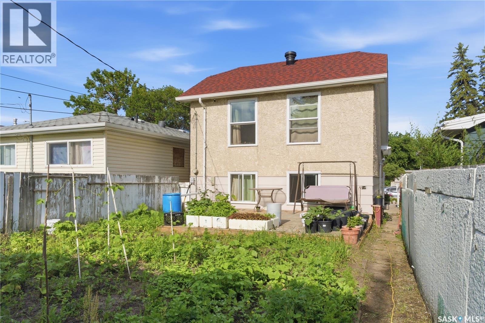 516 Hamilton STREET - 26