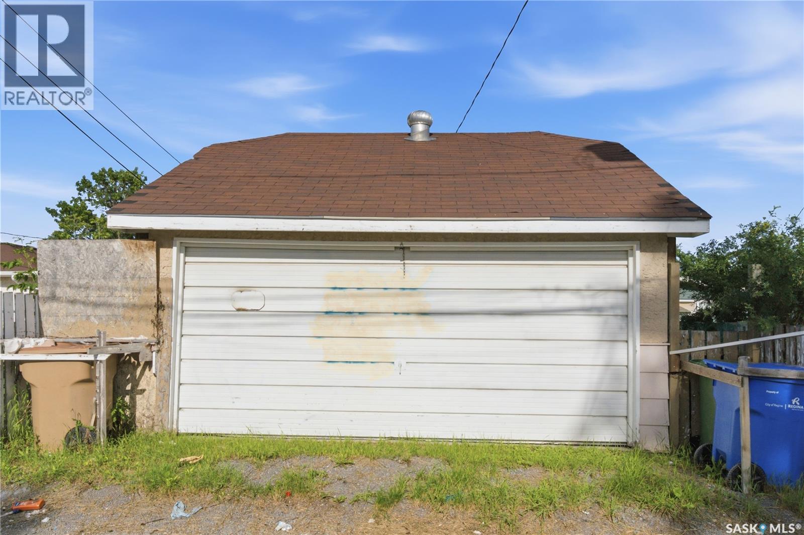 516 Hamilton STREET - 28