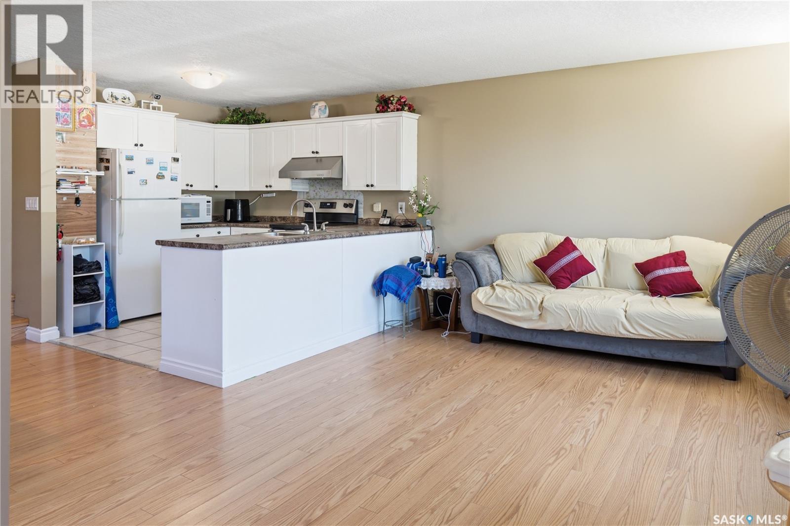 516 Hamilton STREET - 5