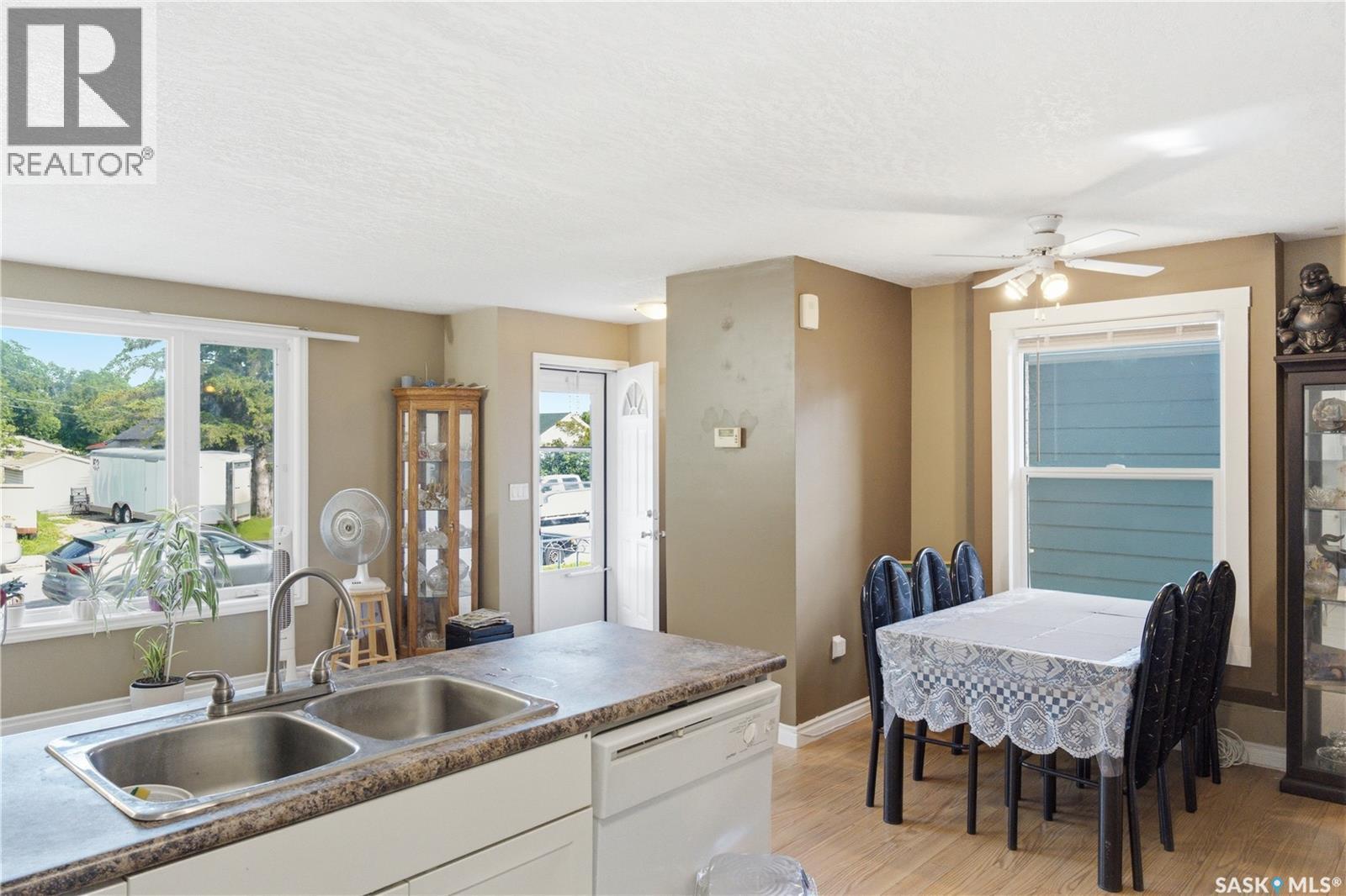 516 Hamilton STREET - 9