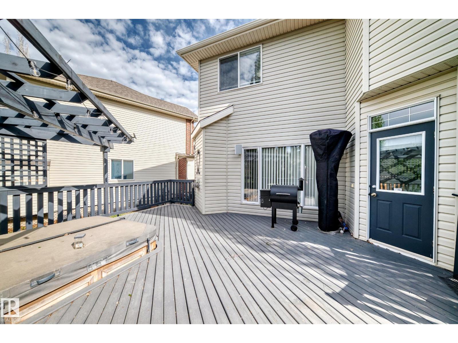 167 GALLAND CR NW - 23