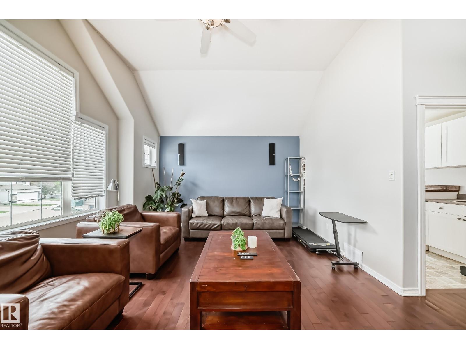 167 GALLAND CR NW - 22