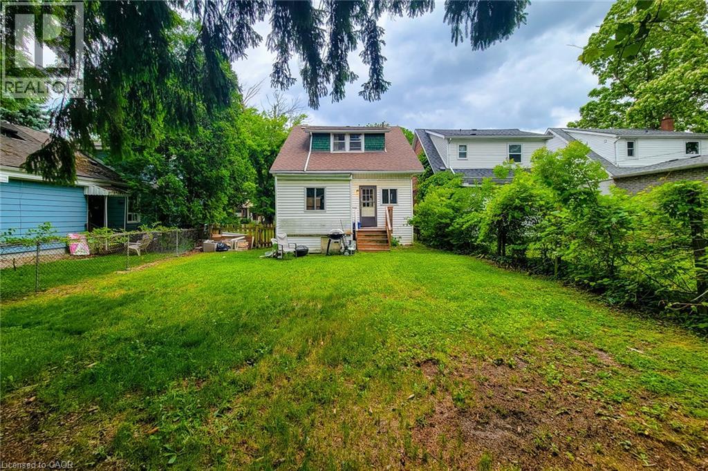 7 NORFOLK Street N - Image 27