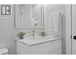 1273 Barberry Green, Oakville, ON L6M2A8 Photo 19