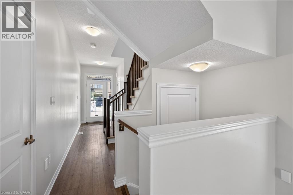 #96 120 COURT Drive - 24