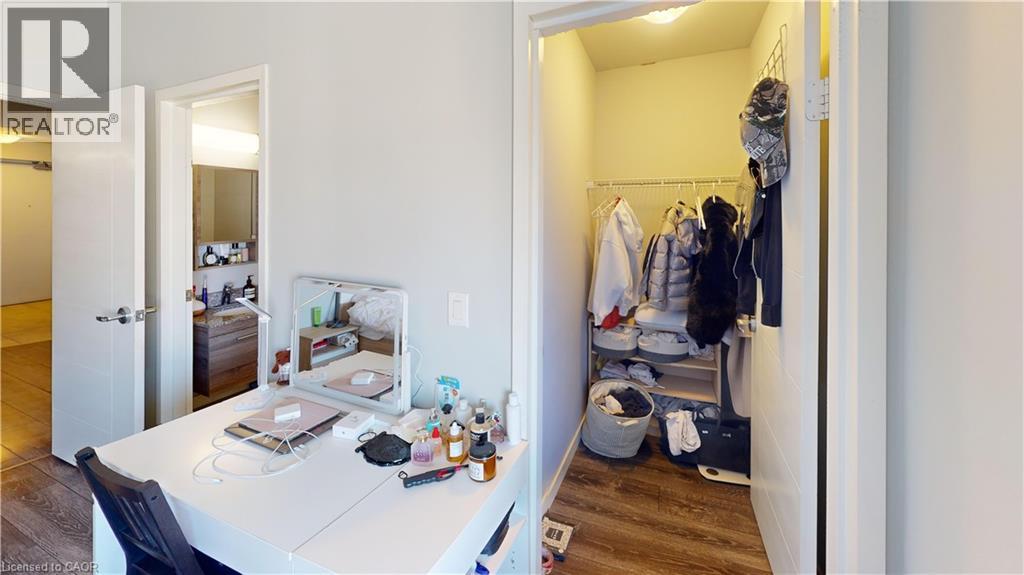 #1505 318 SPRUCE Street - 20