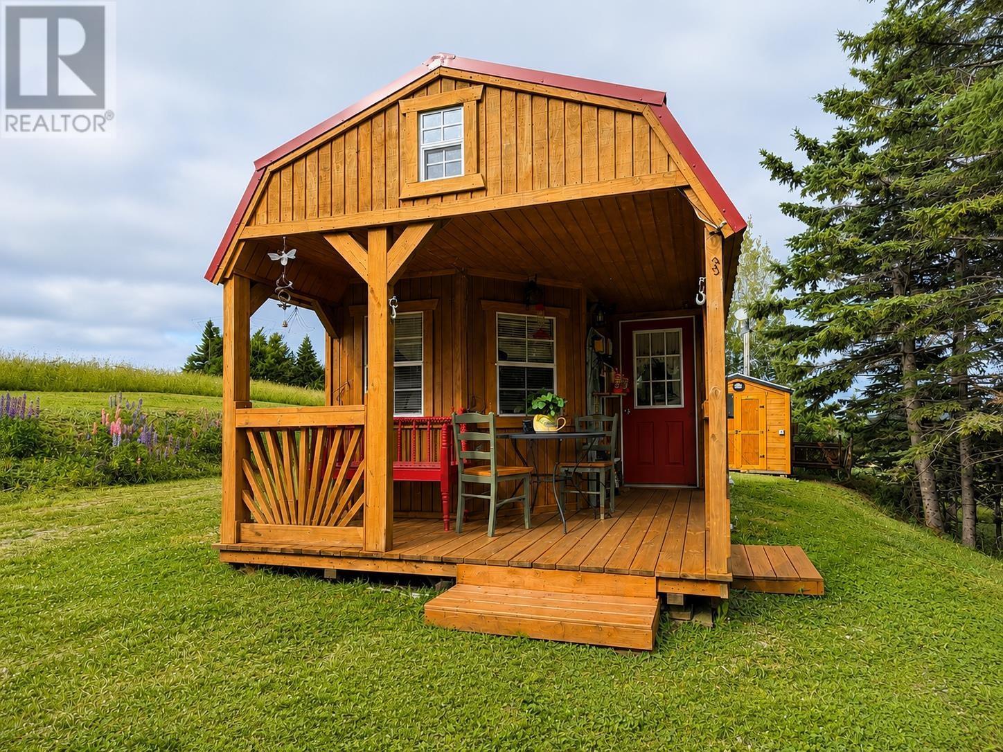 3890 Hillside Boularderie Road - 2