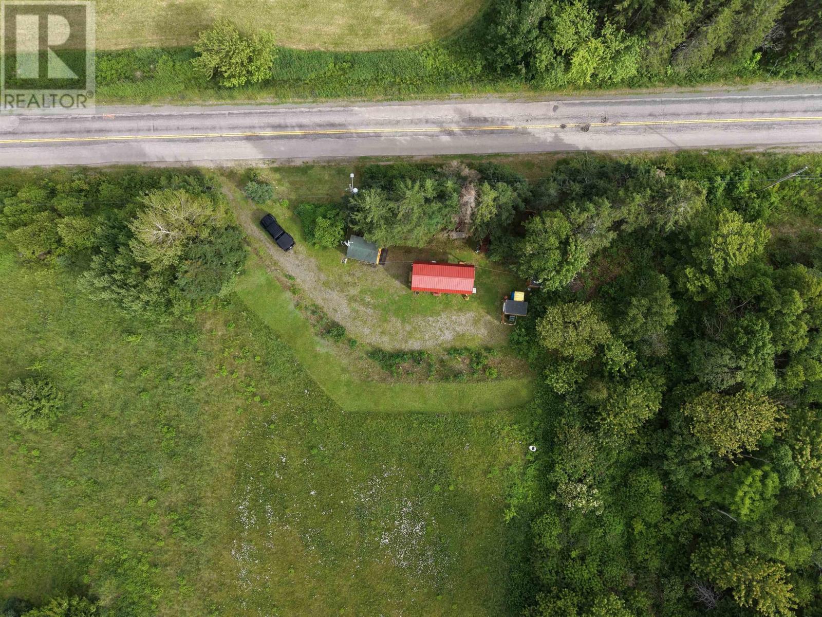 3890 Hillside Boularderie Road - 6