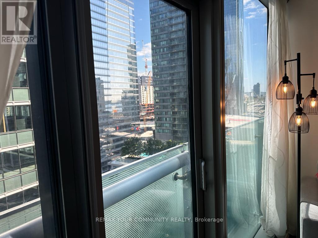 #1709 14 YORK STREET - 8