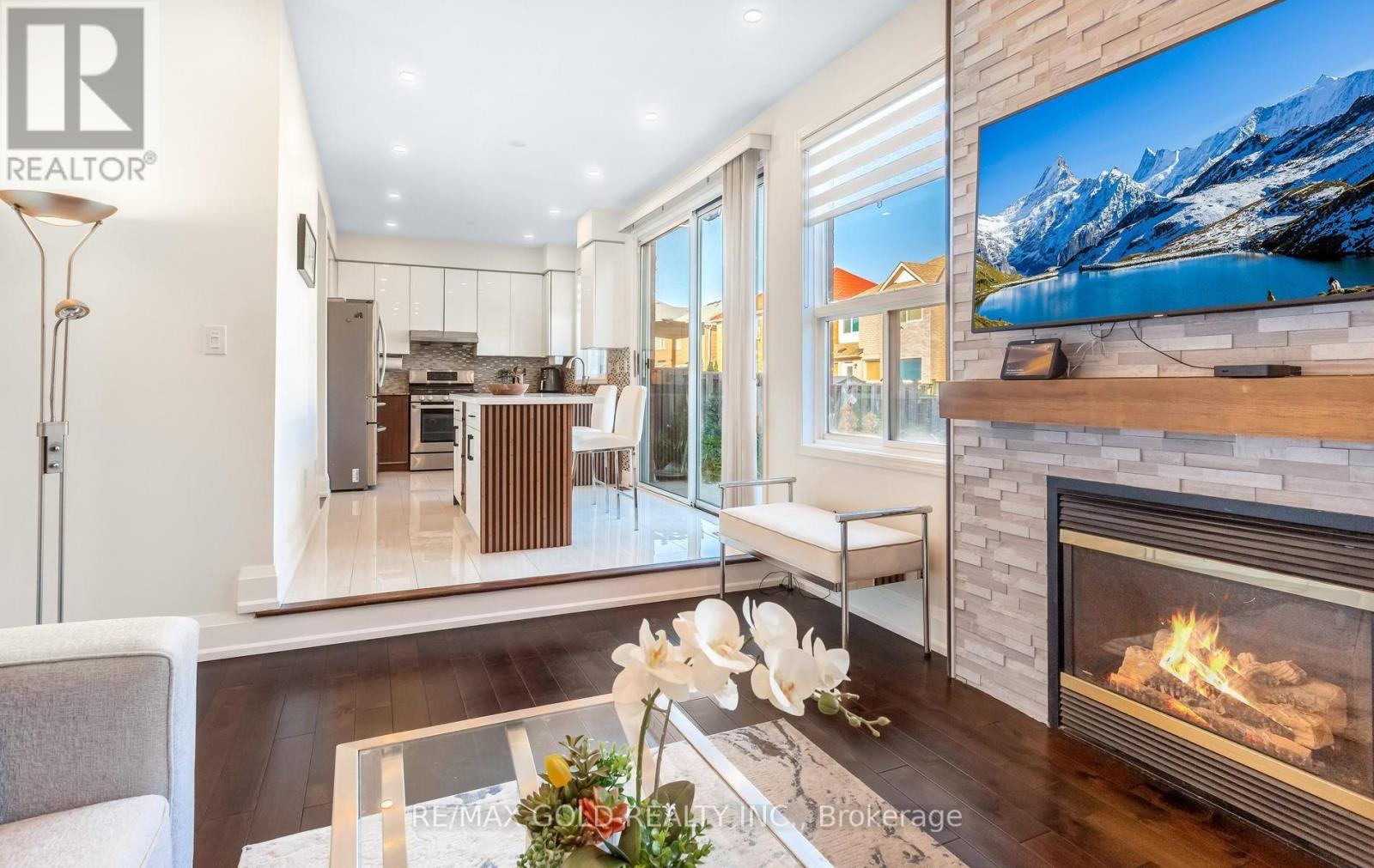 3986 REGATTA COURT - 16