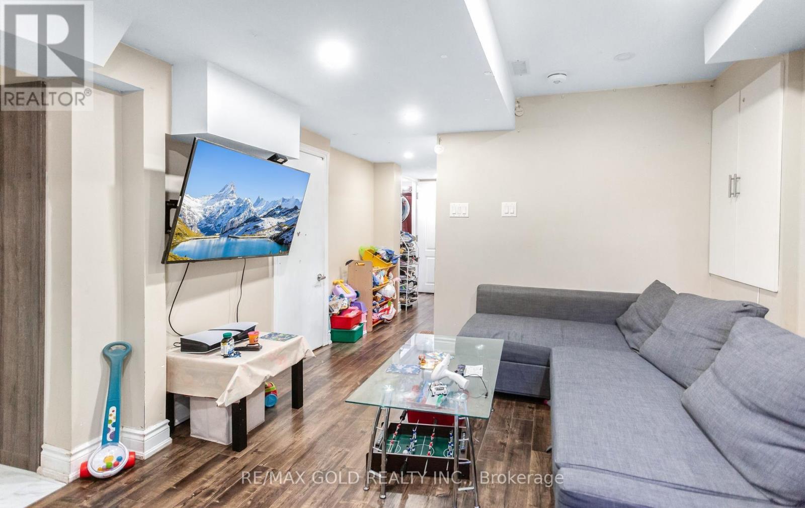 3986 REGATTA COURT - 43