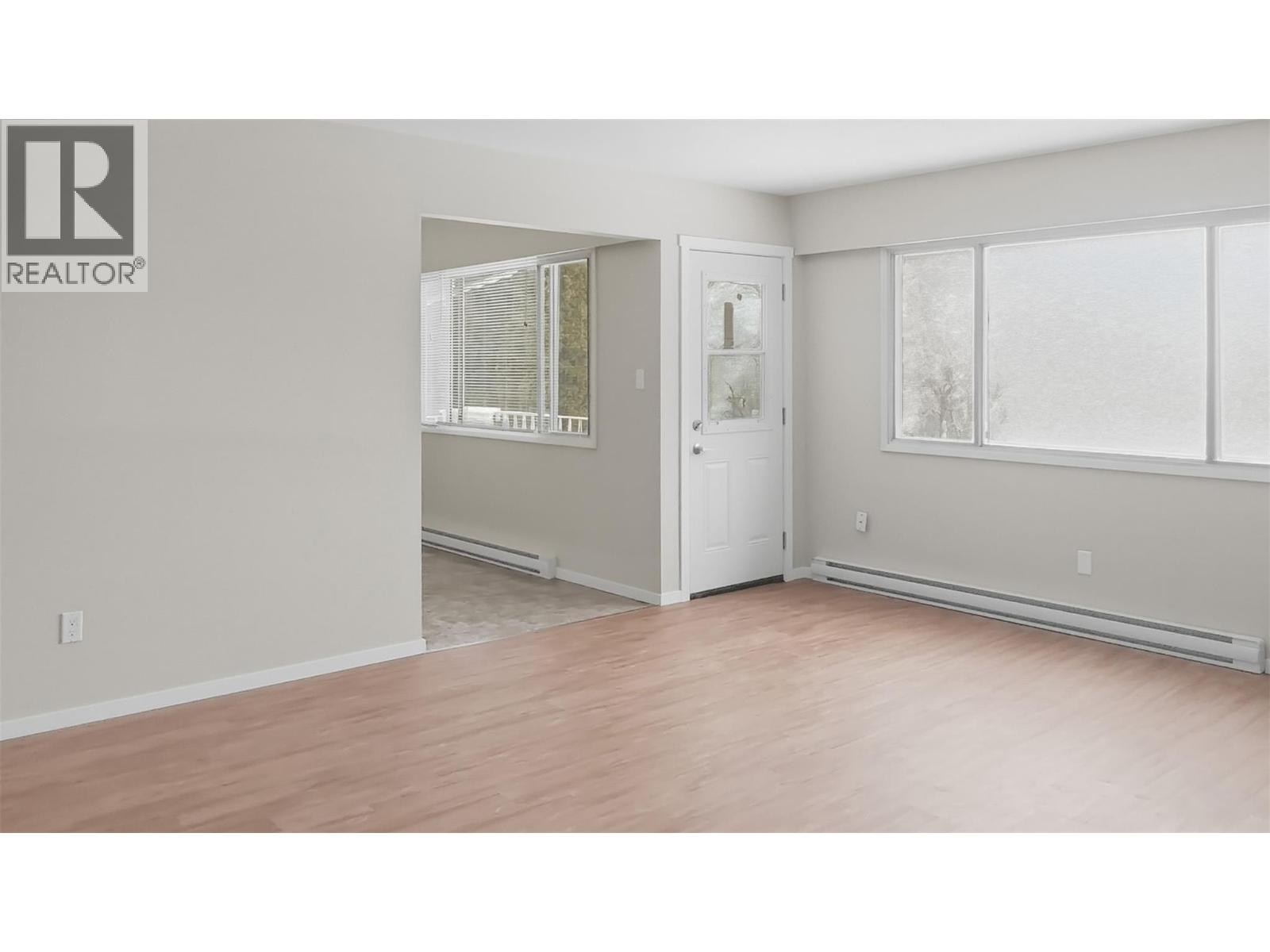 2623 PARKVIEW Drive - 8