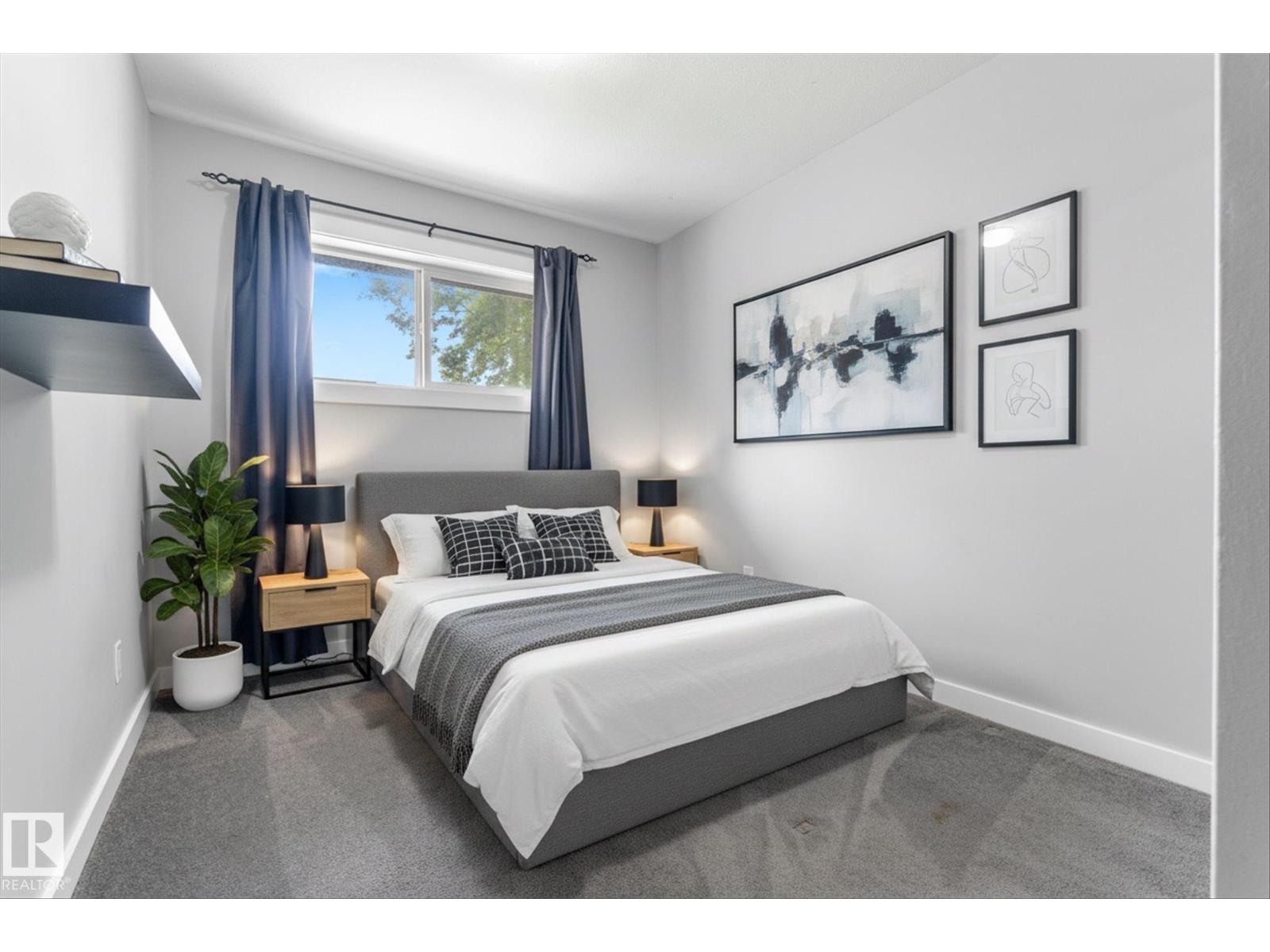 10945 164 Street NW - 23