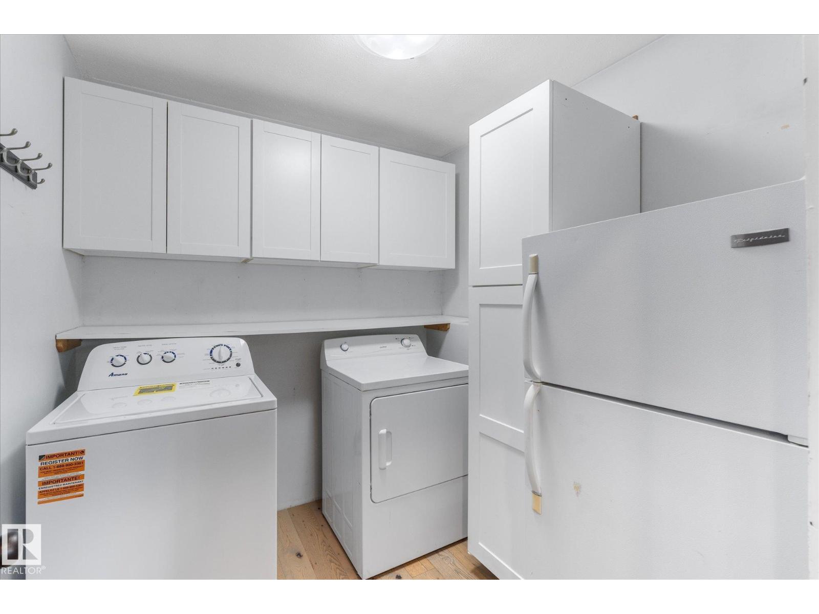 10945 164 Street NW - 29