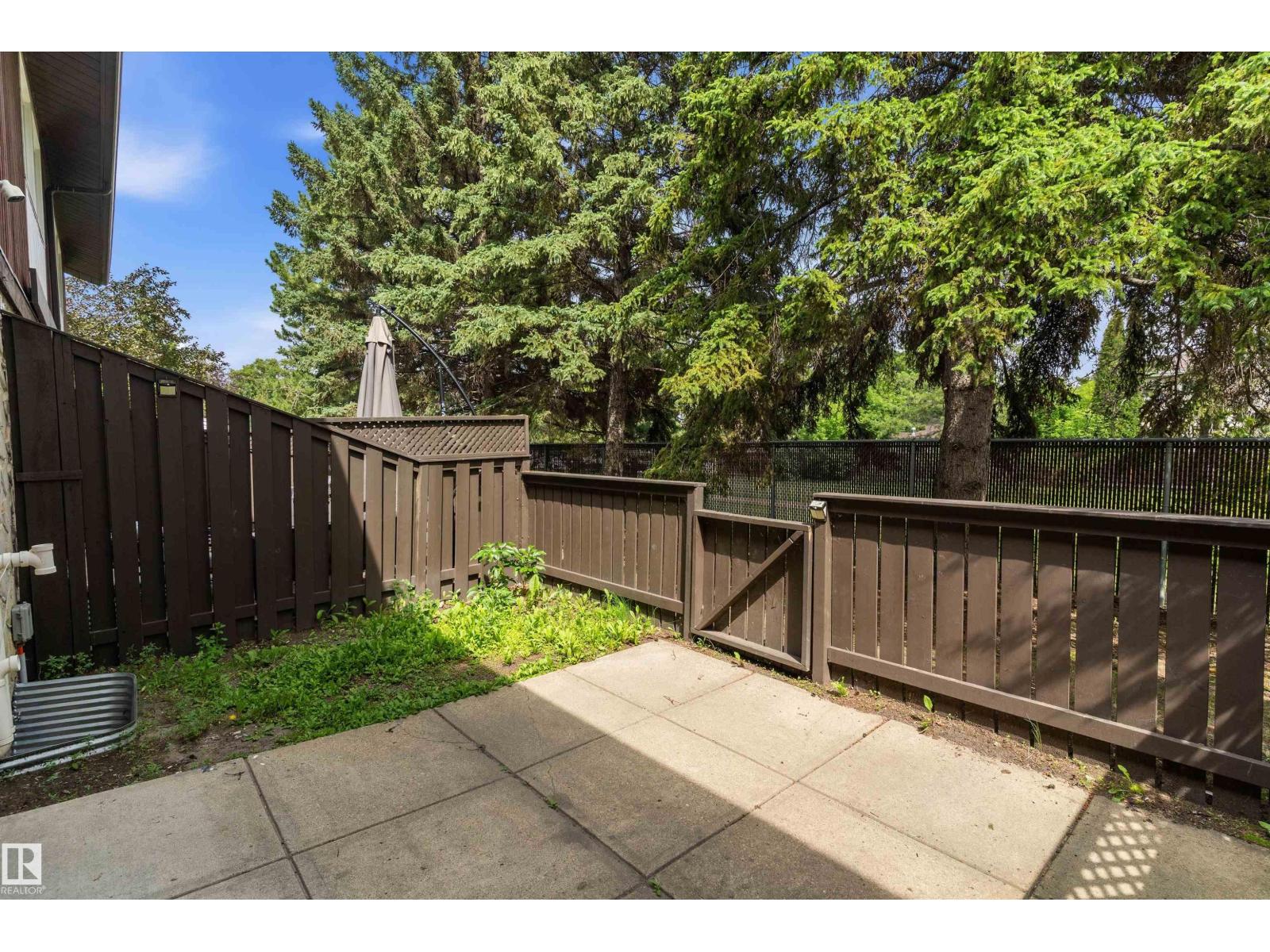17406 76 AV NW - 33