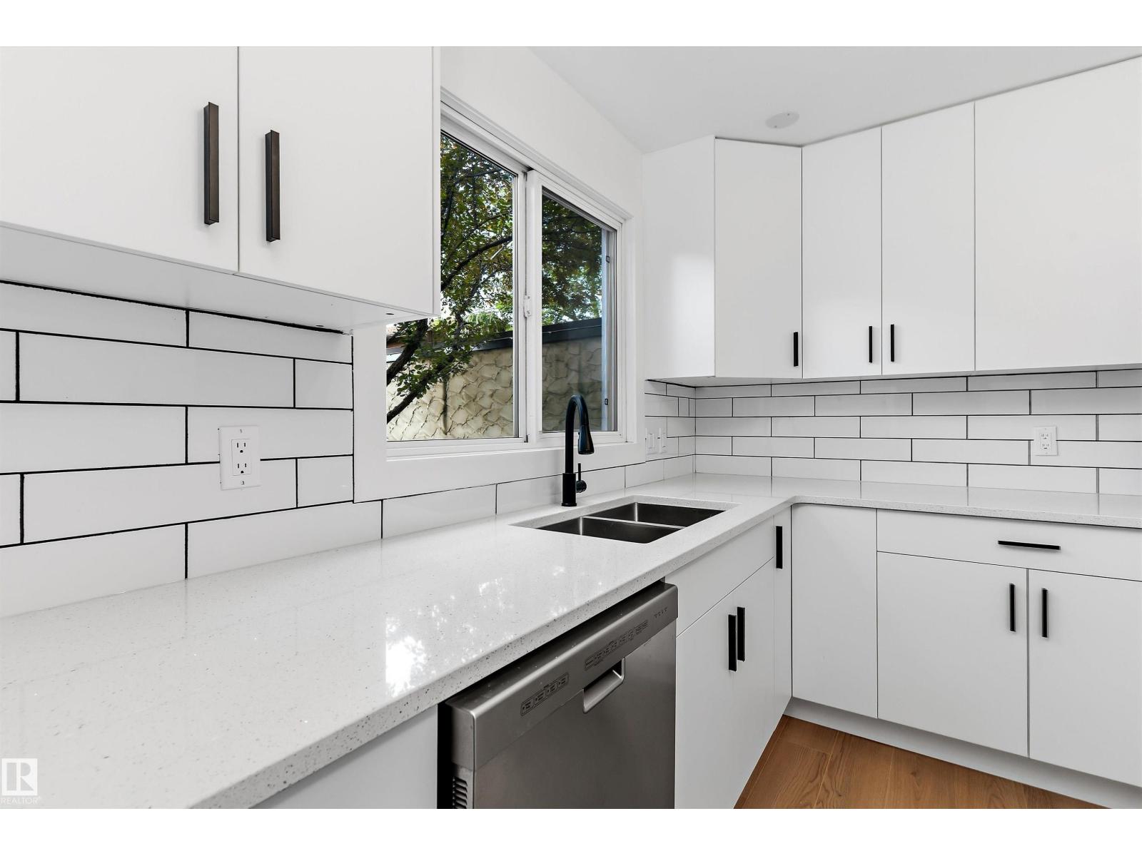 17406 76 AV NW - photo 5
