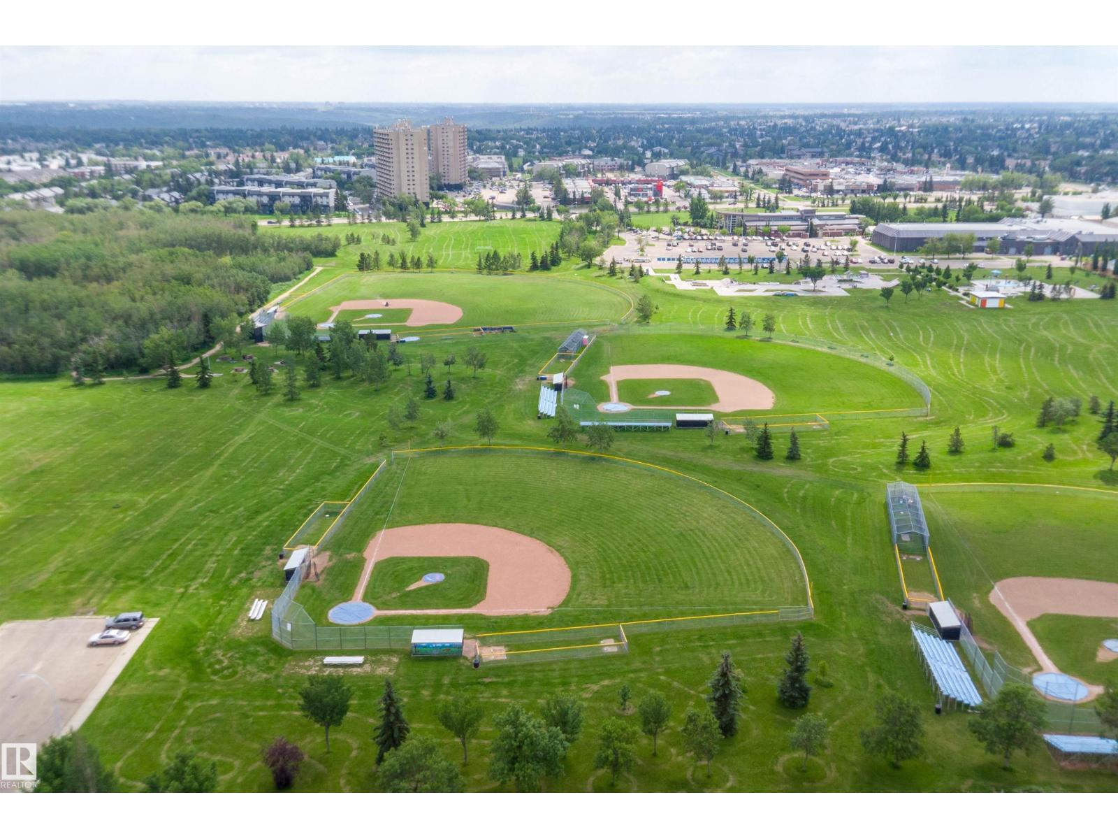 17406 76 AV NW - 54