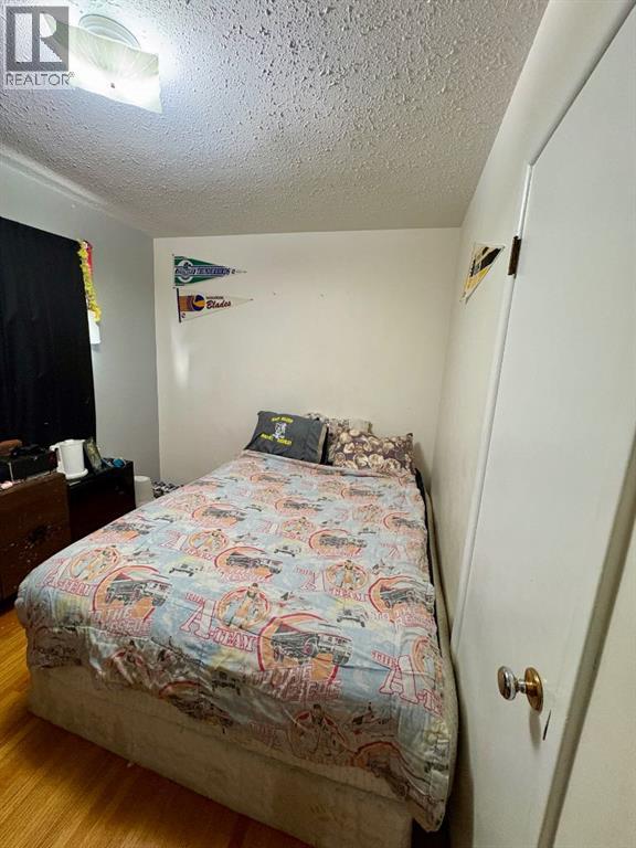 4122 50 Street - 6