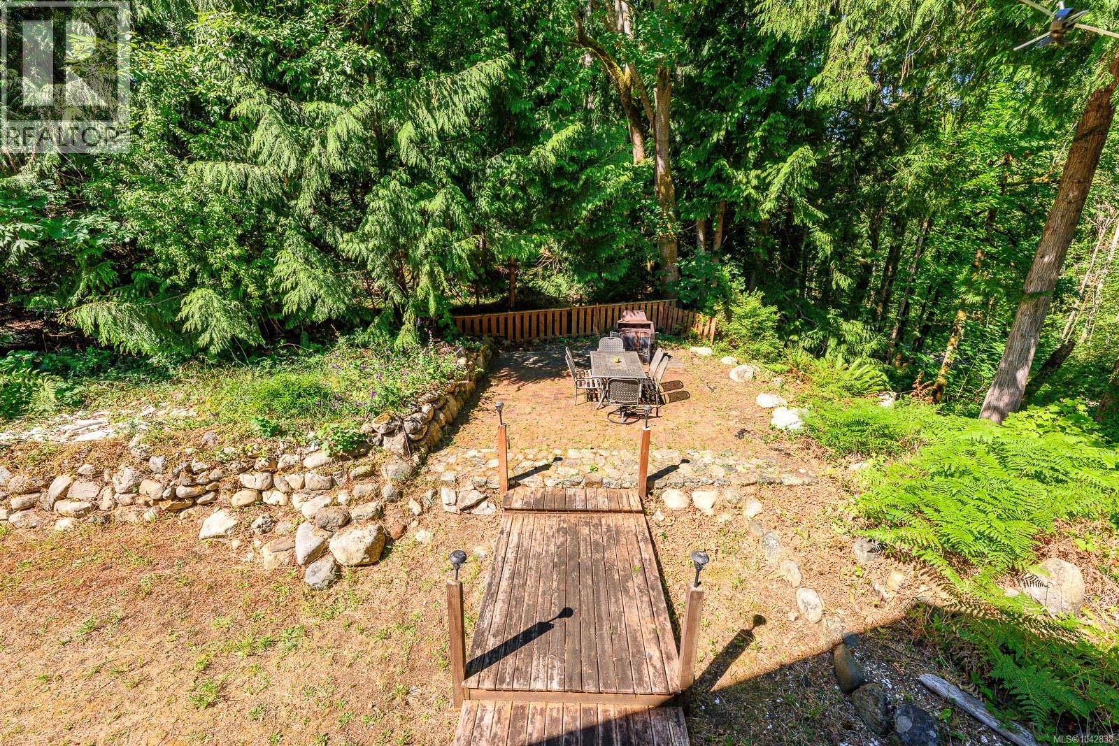 448 Leet Lane - 25