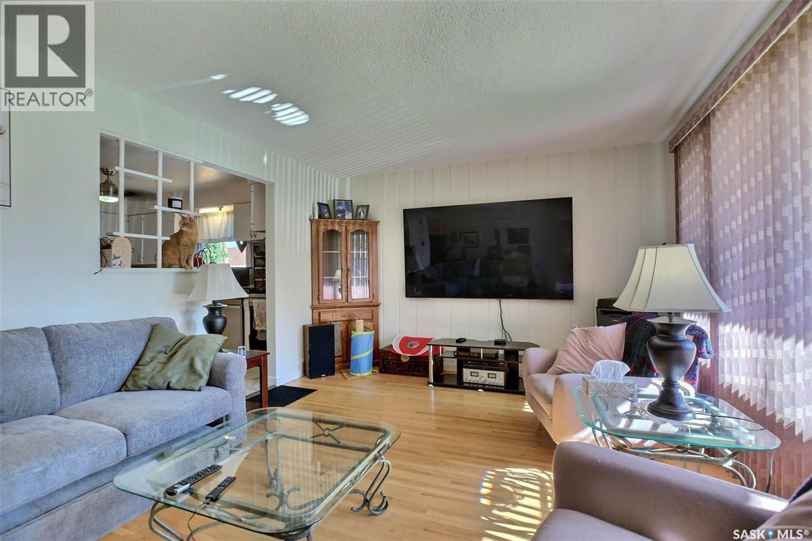 2122 Wascana STREET - 2