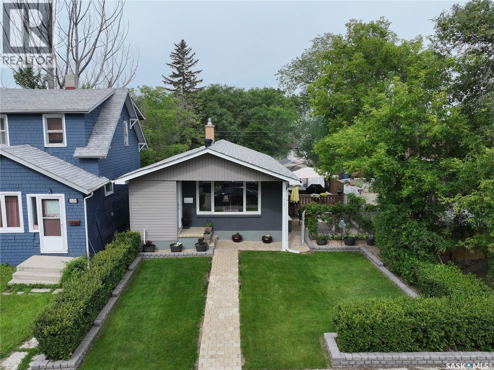 2122 Wascana STREET - 26
